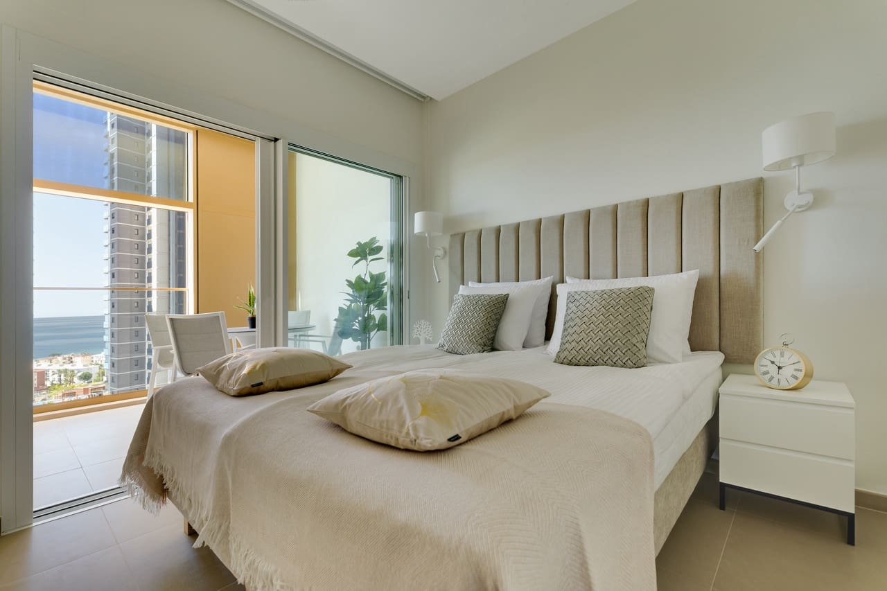 Apartamento de 1 habitación en Benidorm en venta con piscina garaje - 375.000 € (Ref: 10026105)
