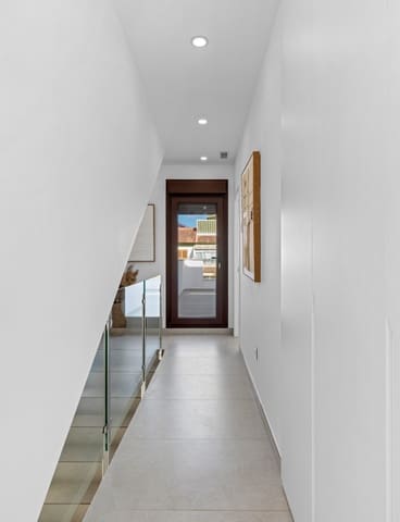 3 quarto Moradia para venda em Pilar de la Horadada - 559 900 € (Ref: 10026109)