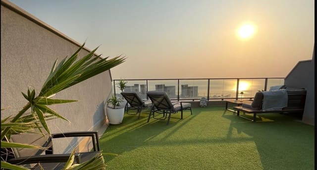 2 sovrum Takvåning till salu i Gran Alacant, Santa Pola - 499 000 € (Ref: 10026116)