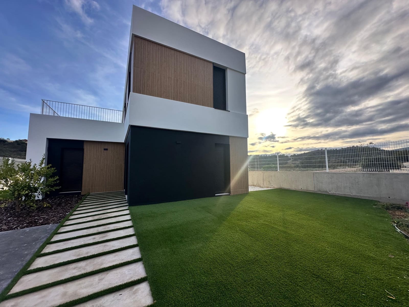 4 sypialnia Willa na sprzedaż w Finestrat - 990 000 € (Ref: 10086146)