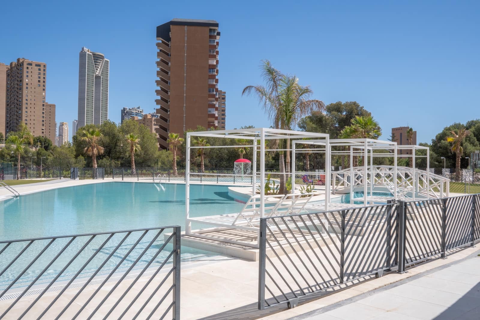 2 chambre Appartement à vendre à Benidorm avec piscine garage - 800 000 € (Ref: 10129485)