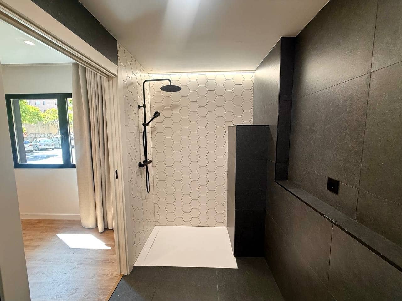 1 slaapkamer Appartement te koop in Alicante stad met zwembad garage - € 289.900 (Ref: 10168738)