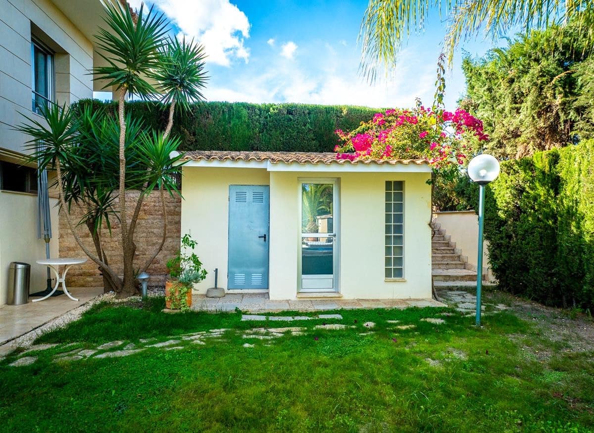 5 Zimmer Villa zu verkaufen in La Alcayna mit Garage - 1.300.000 € (Ref: 9548937)