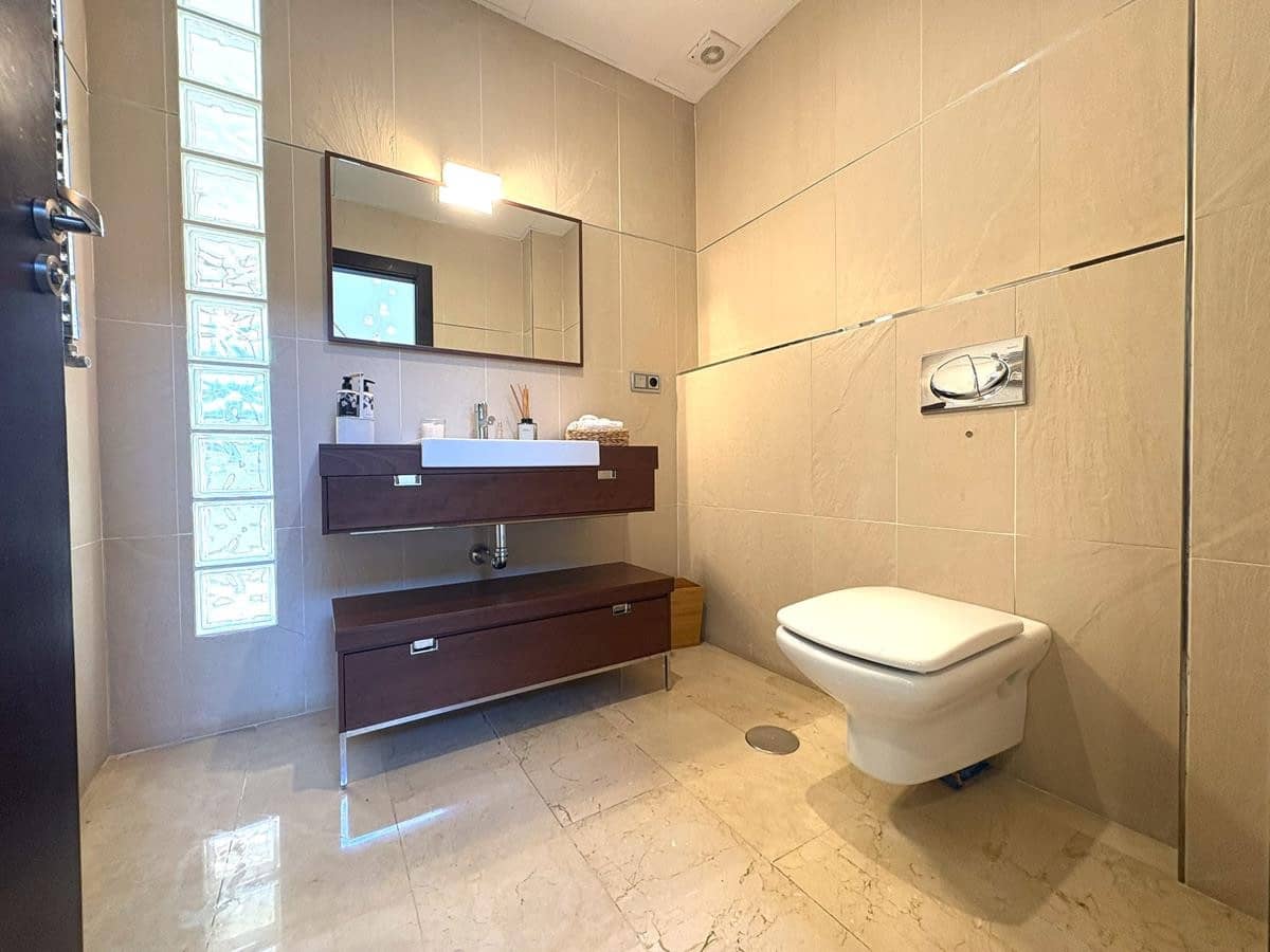 5 Zimmer Villa zu verkaufen in La Alcayna mit Garage - 1.300.000 € (Ref: 9548937)