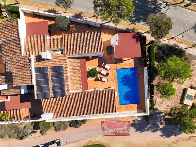 5 slaapkamer Villa te koop in El Valle Golf Resort, Murcia stad met zwembad garage - € 789.000 (Ref: 9548938)