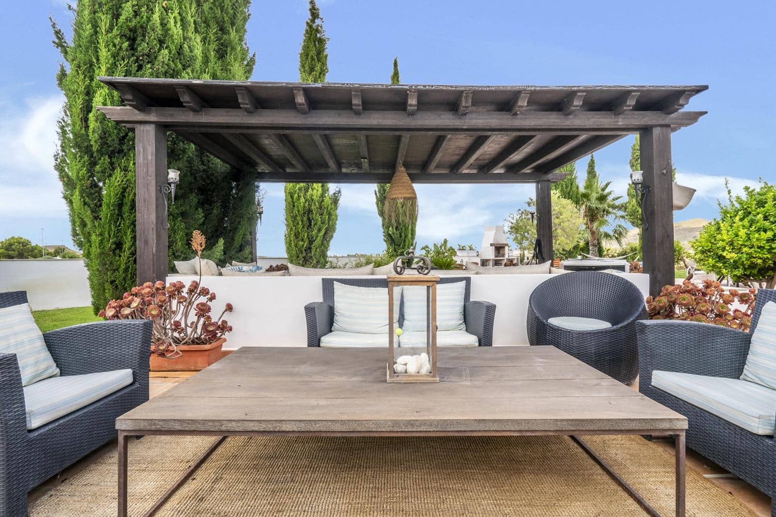 5 sypialnia Willa na sprzedaż w Banos y Mendigo z basenem garażem - 995 000 € (Ref: 9548939)