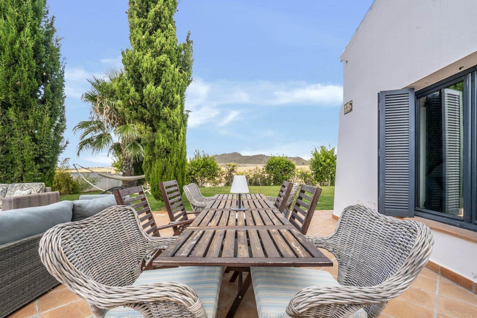 5 sypialnia Willa na sprzedaż w Banos y Mendigo z basenem garażem - 995 000 € (Ref: 9548939)