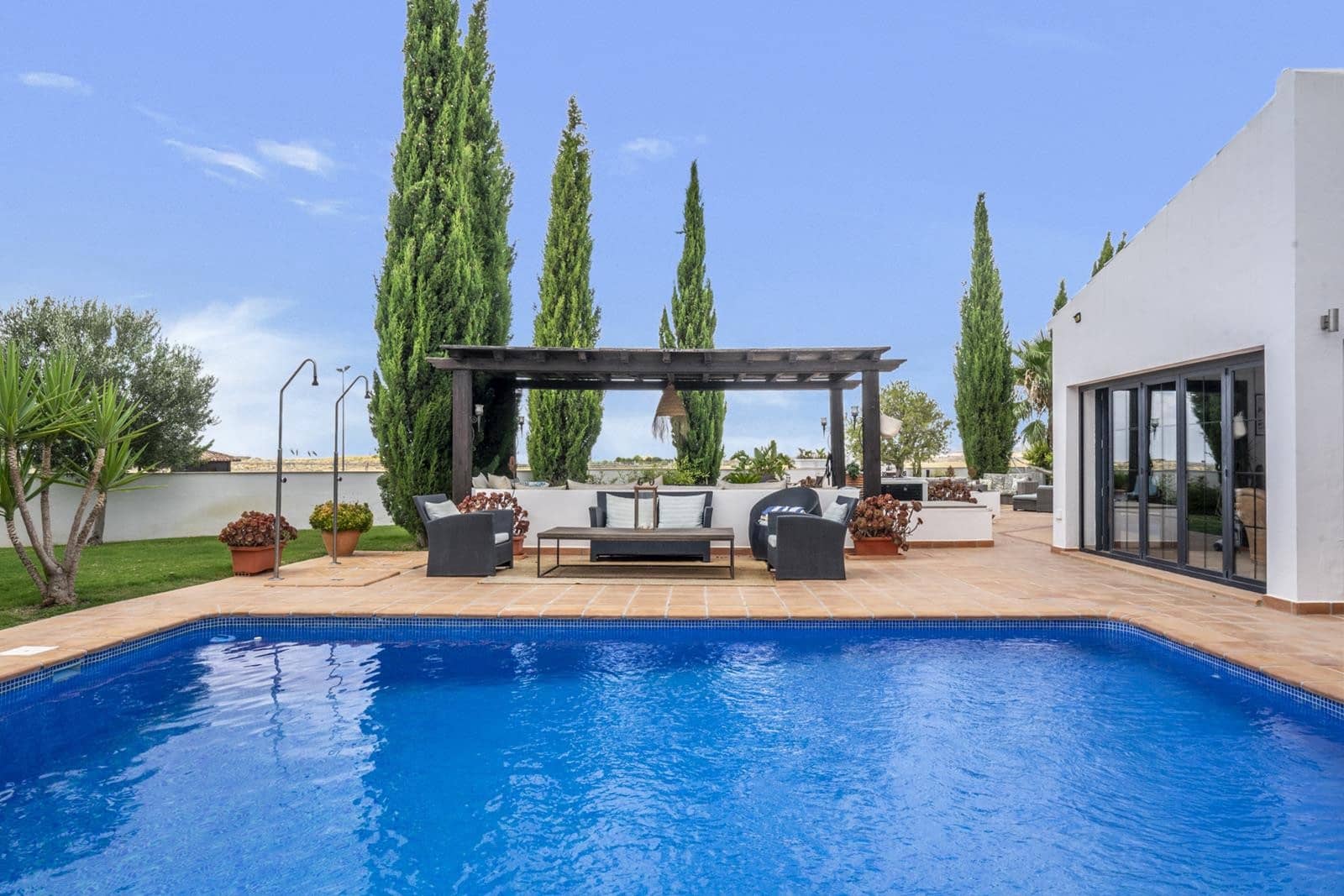 5 sypialnia Willa na sprzedaż w Banos y Mendigo z basenem garażem - 995 000 € (Ref: 9548939)