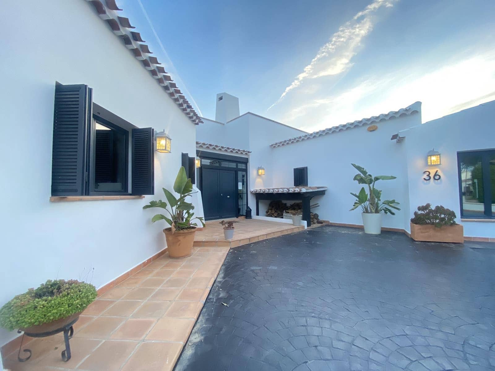 5 sovrum Villa till salu i El Valle Golf Resort med pool garage - 995 000 € (Ref: 9548939)