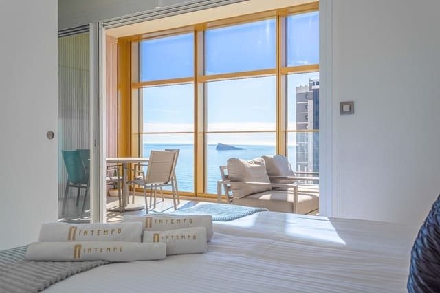 2 sovrum Lägenhet till salu i Benidorm med pool - 525 000 € (Ref: 9565510)