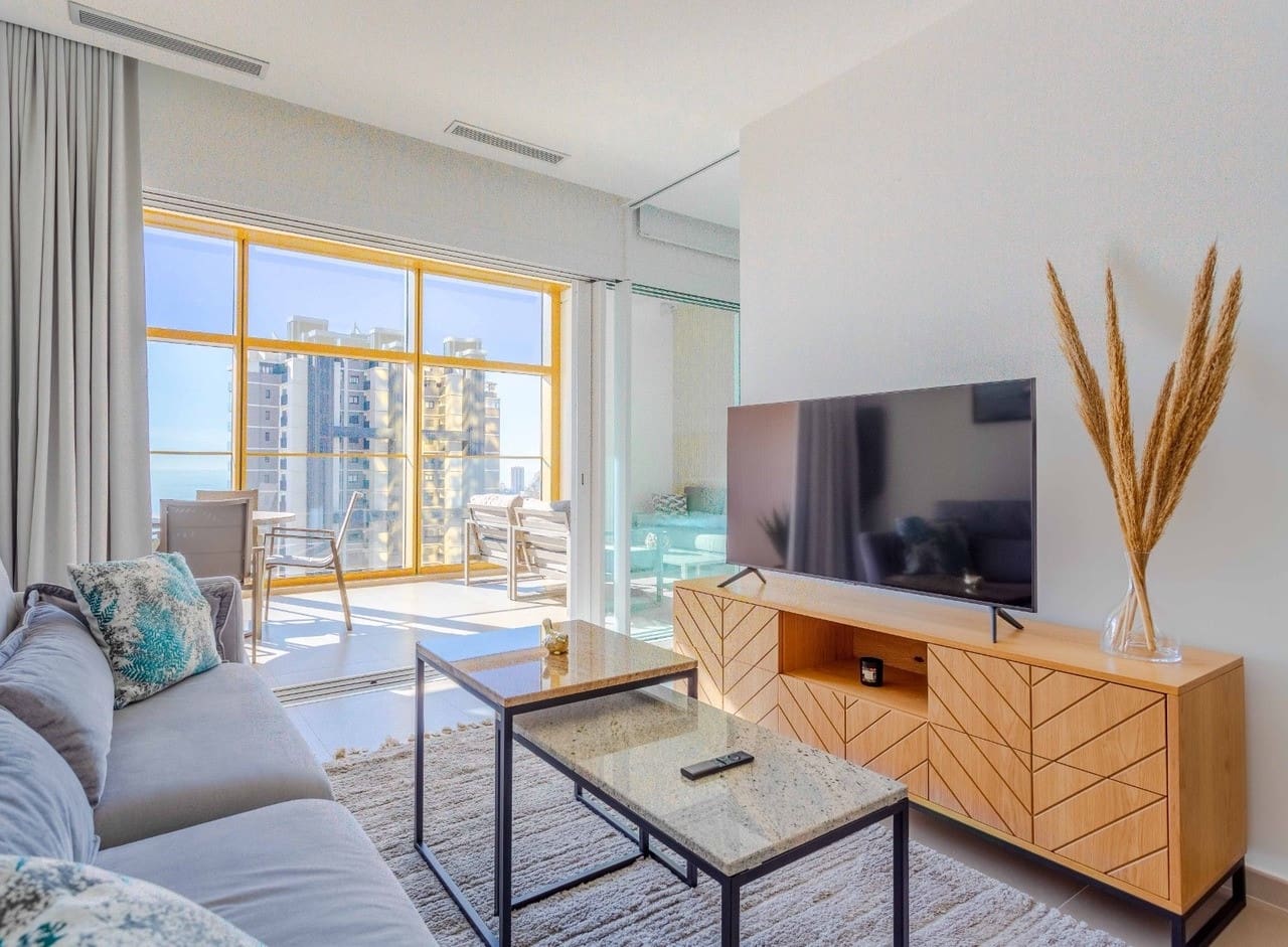 2 sovrum Lägenhet till salu i Benidorm med pool - 525 000 € (Ref: 9565510)