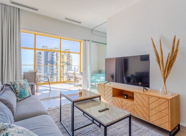 2 slaapkamer Appartement te koop in Benidorm met zwembad - € 525.000 (Ref: 9565510)