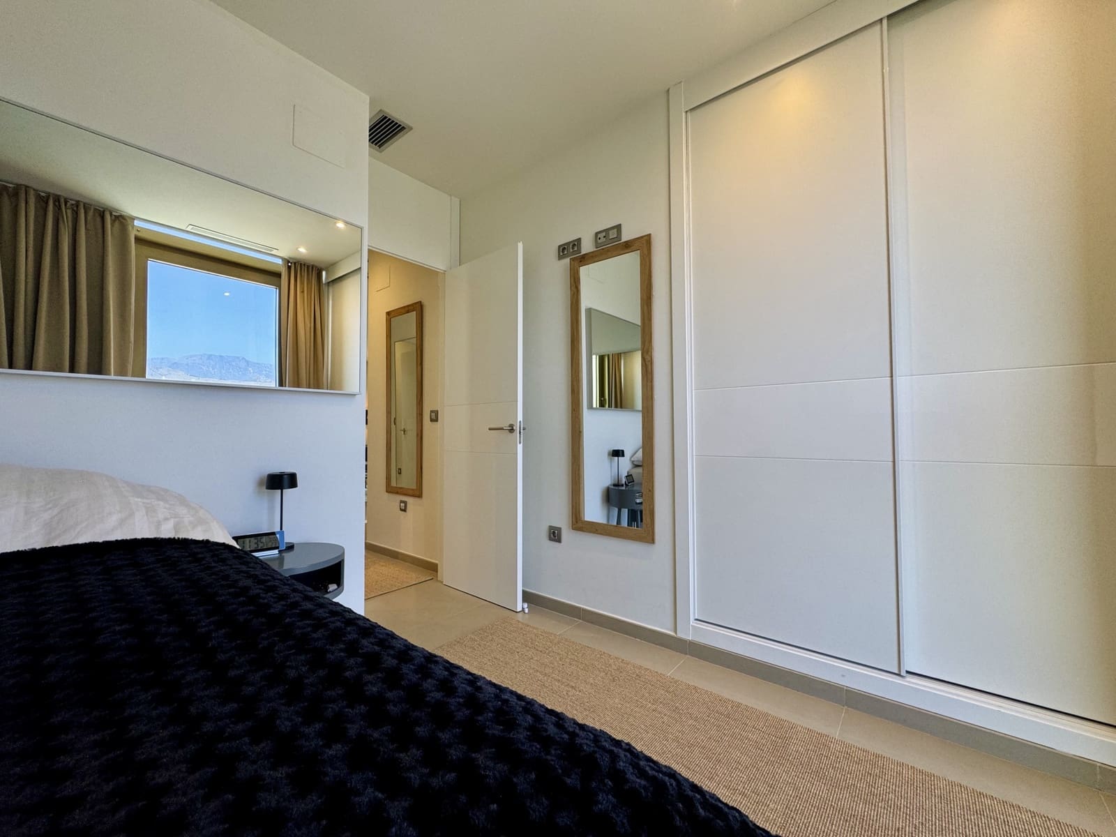 2 soveværelse Lejlighed til salg i Benidorm med swimmingpool garage - € 579.000 (Ref: 9565511)