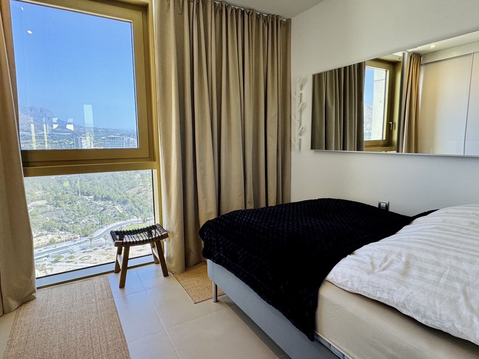 2 soveværelse Lejlighed til salg i Benidorm med swimmingpool garage - € 579.000 (Ref: 9565511)