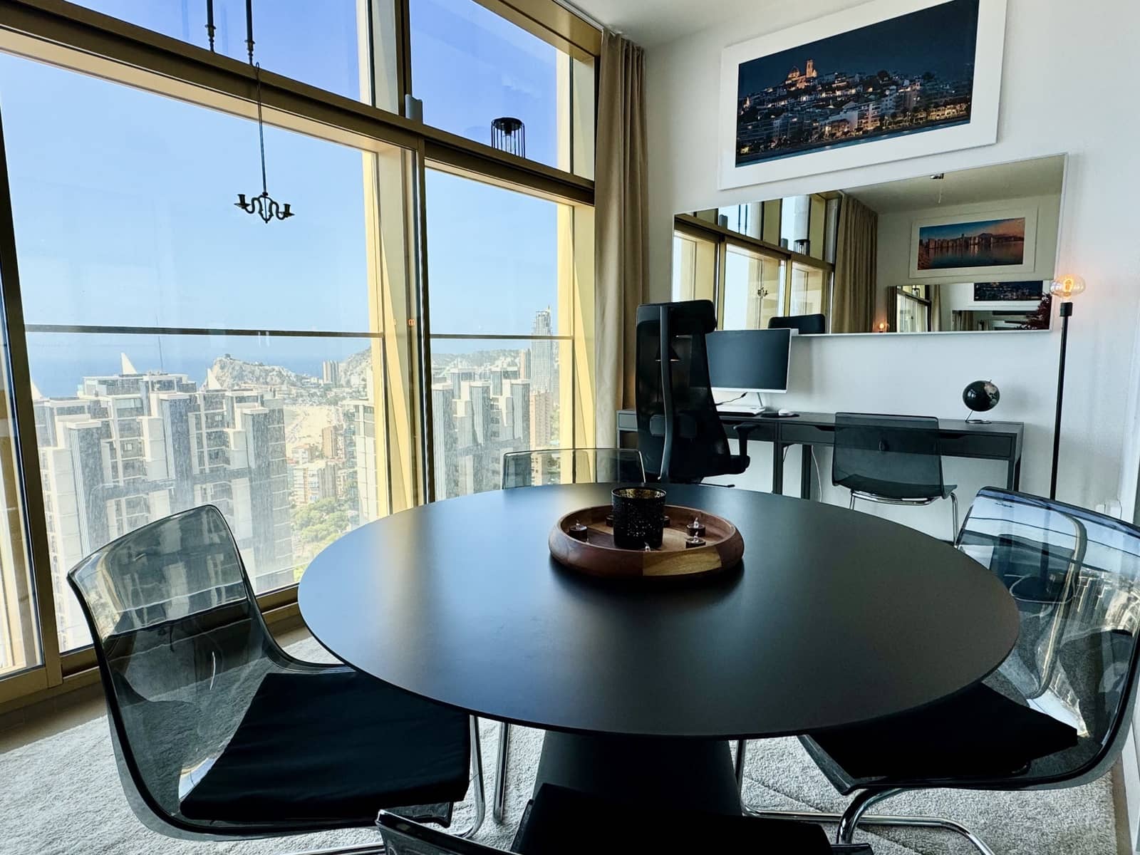 2 soveværelse Lejlighed til salg i Benidorm med swimmingpool garage - € 579.000 (Ref: 9565511)