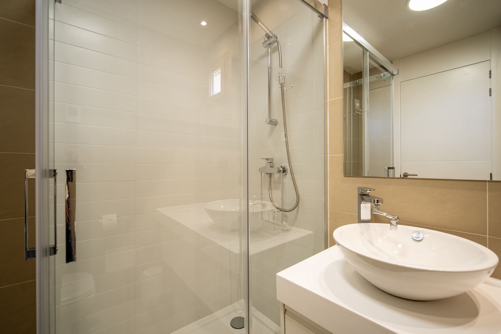 2 sypialnia Apartament na sprzedaż w Benidorm z basenem garażem - 529 000 € (Ref: 9565512)