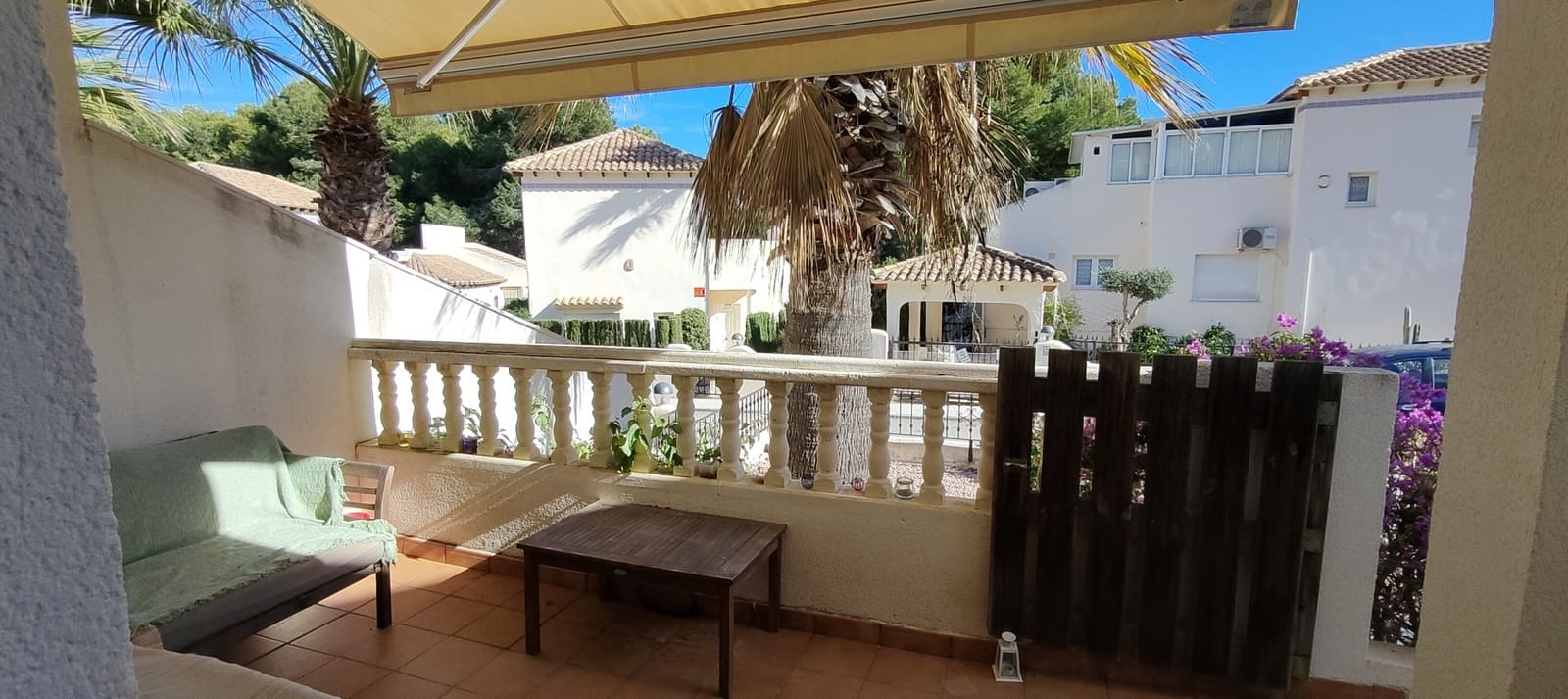 3 bedroom Semi-detached Villa for sale in Las Ramblas Golf with pool garage - € 269,000 (Ref: 9565515)