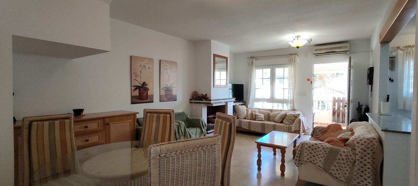 3 bedroom Semi-detached Villa for sale in Las Ramblas Golf with pool garage - € 269,000 (Ref: 9565515)