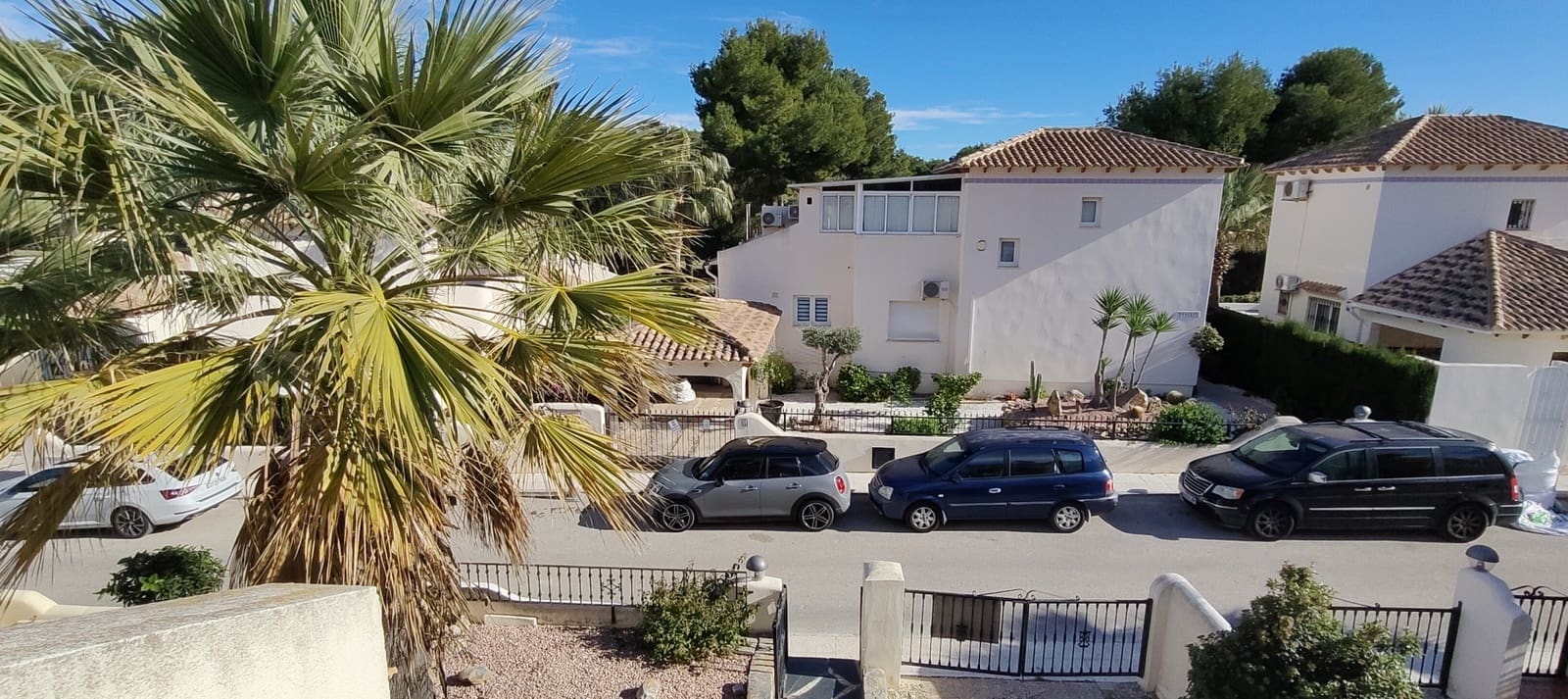 3 bedroom Semi-detached Villa for sale in Las Ramblas Golf with pool garage - € 269,000 (Ref: 9565515)