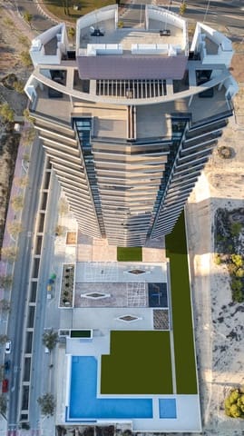 2 makuuhuone Kattohuoneisto myytävänä paikassa Benidorm mukana uima-altaan - 1 590 000 € (Ref: 9565527)