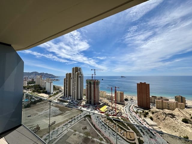 2 makuuhuone Kattohuoneisto myytävänä paikassa Benidorm mukana uima-altaan - 1 590 000 € (Ref: 9565527)
