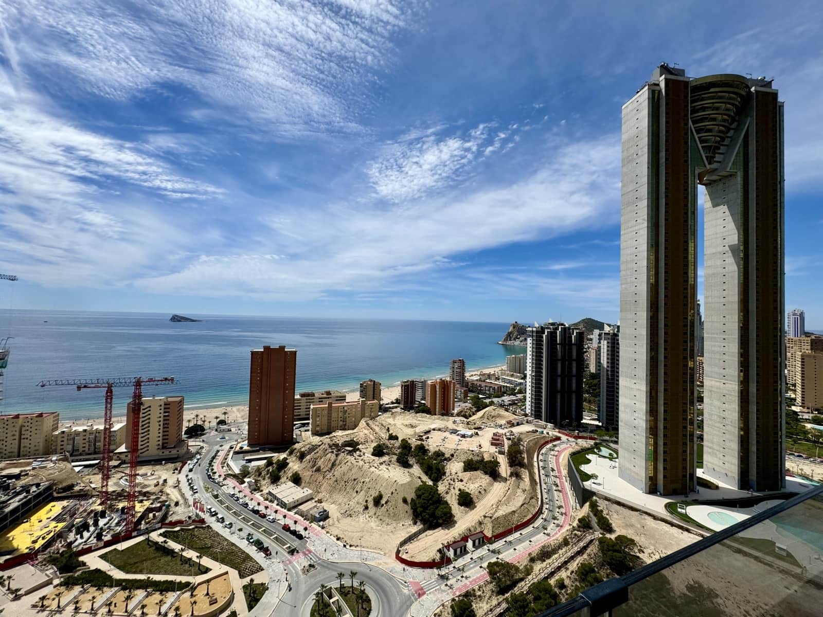 2 quarto Penthouse para venda em Benidorm com piscina - 1 590 000 € (Ref: 9565527)