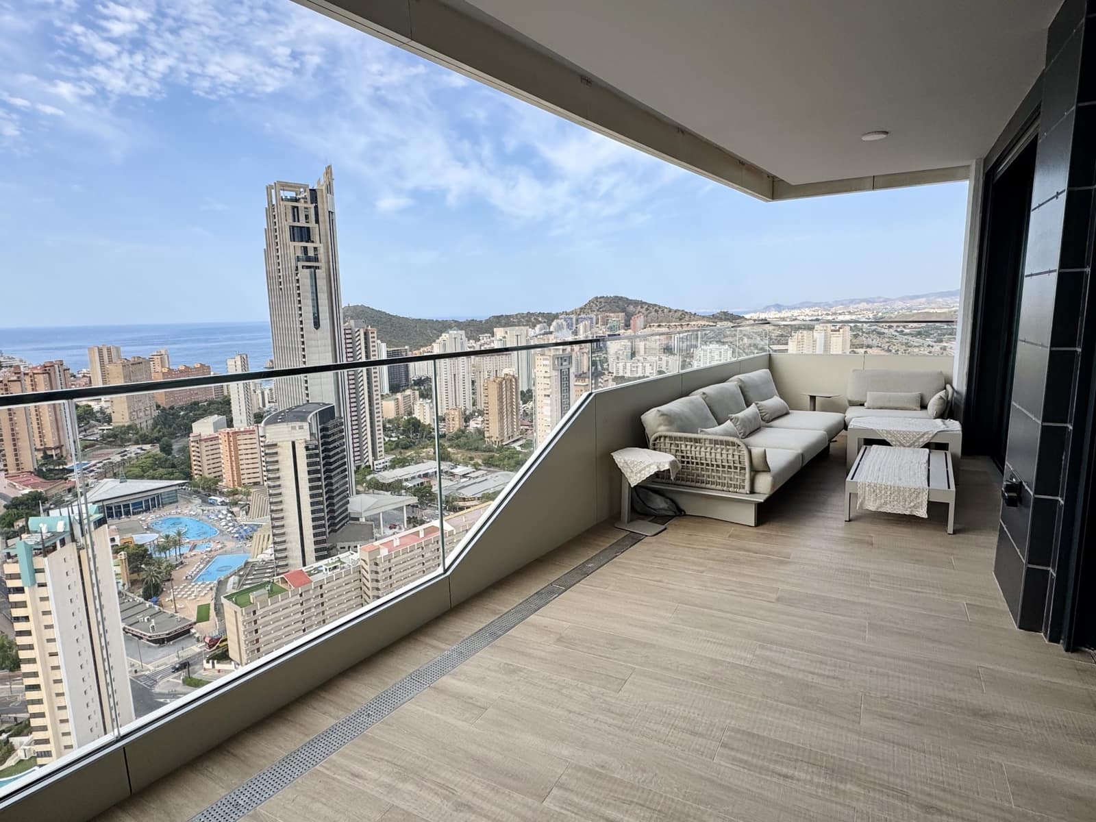 3 soveværelse Lejlighed til salg i Benidorm med swimmingpool garage - € 789.000 (Ref: 9565528)