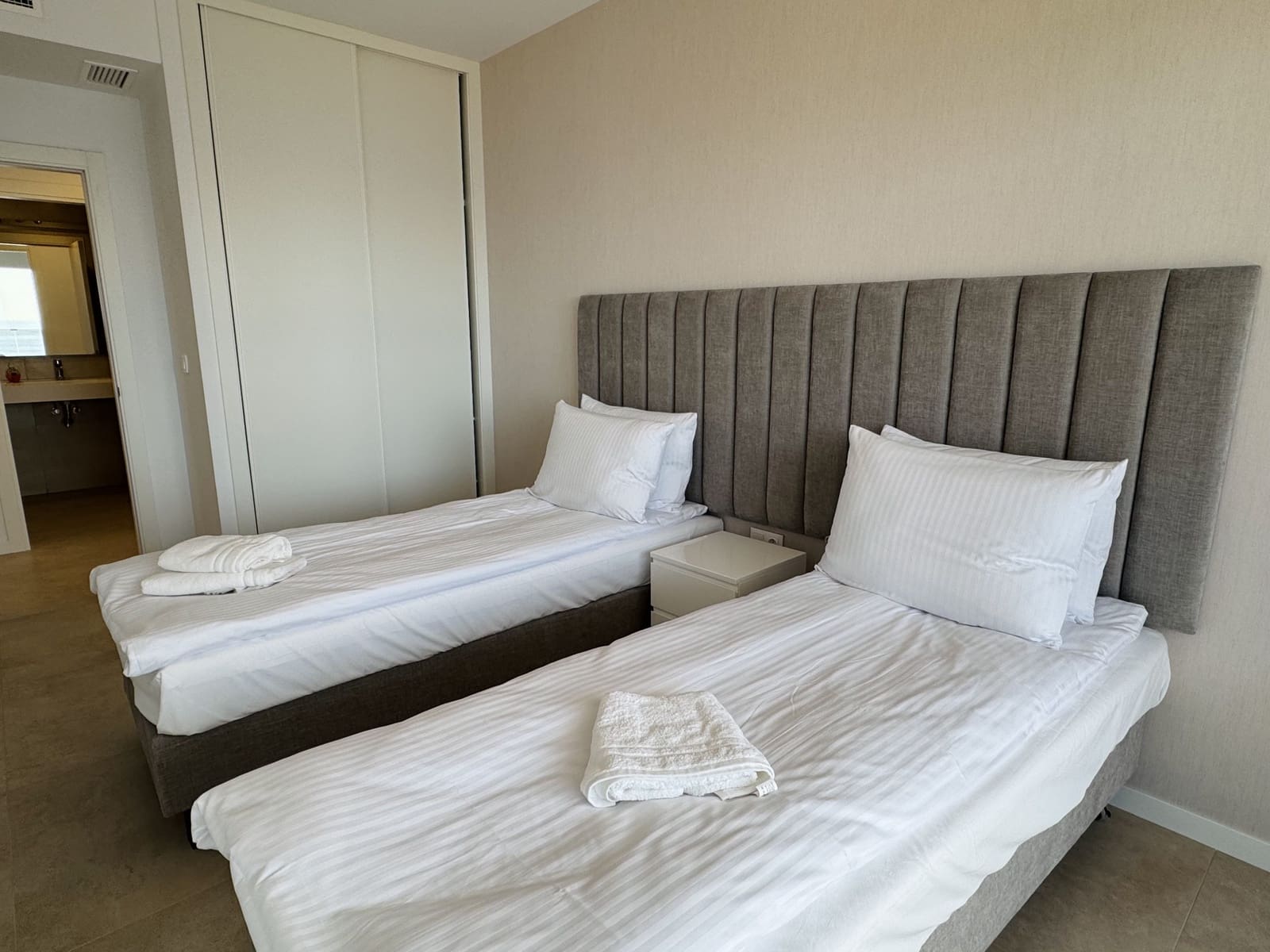 3 soveværelse Lejlighed til salg i Benidorm med swimmingpool garage - € 690.000 (Ref: 9565534)