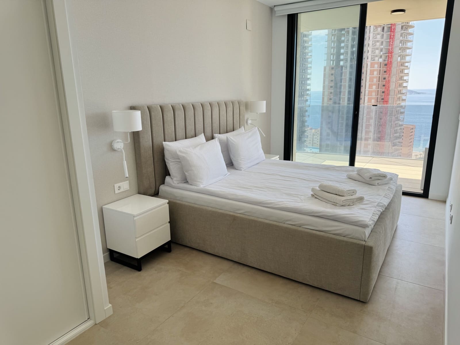 3 soveværelse Lejlighed til salg i Benidorm med swimmingpool garage - € 690.000 (Ref: 9565534)