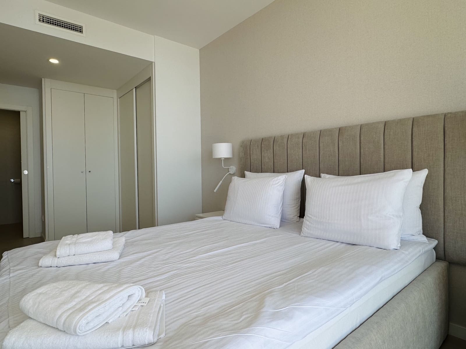 3 soveværelse Lejlighed til salg i Benidorm med swimmingpool garage - € 690.000 (Ref: 9565534)