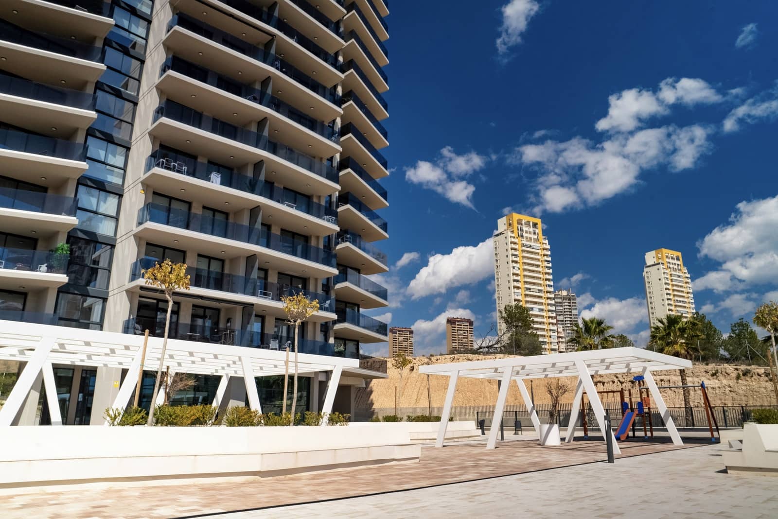 3 soveværelse Lejlighed til salg i Benidorm med swimmingpool garage - € 690.000 (Ref: 9565534)