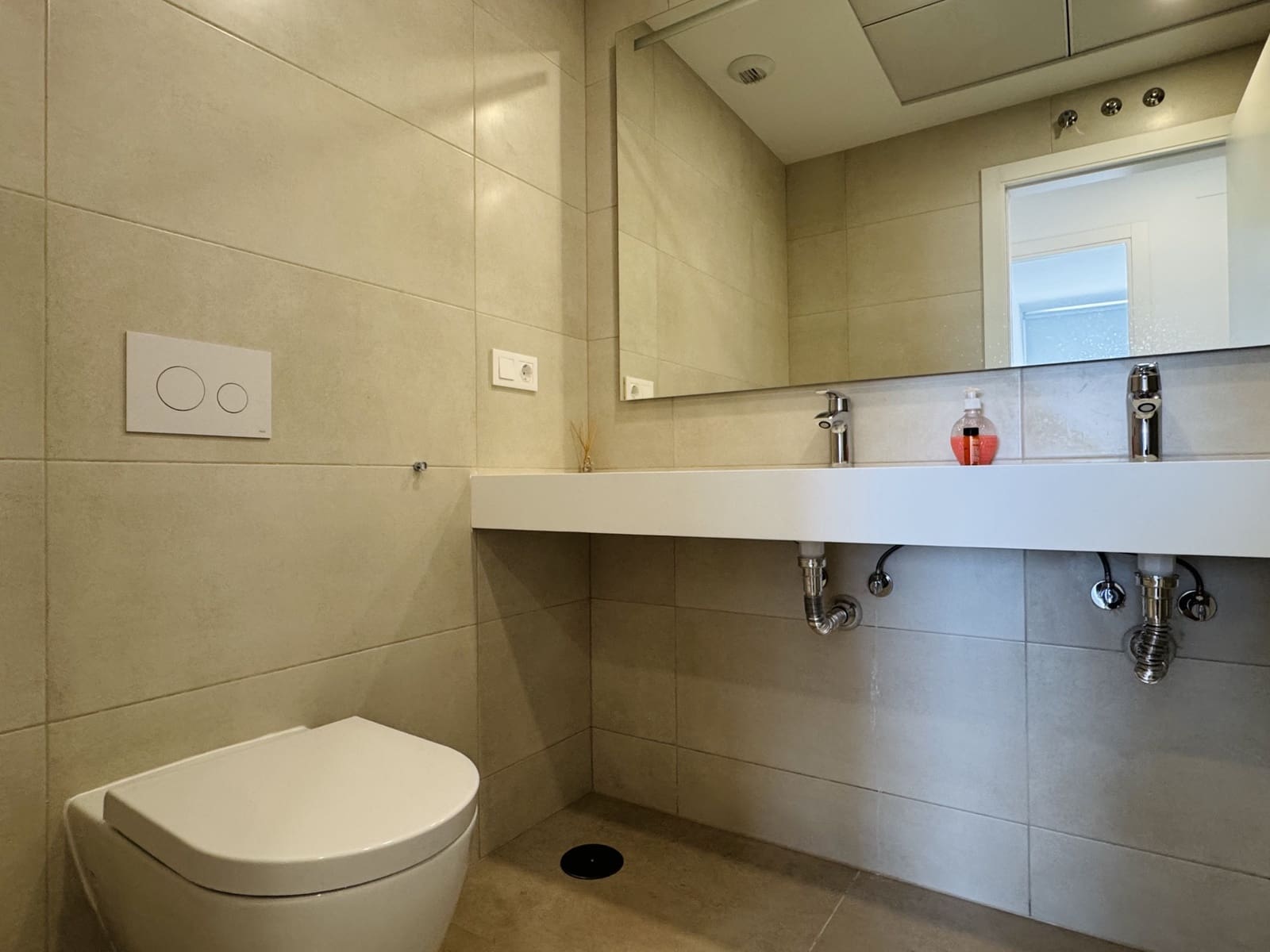 3 soverom Leilighet til salgs i Benidorm med svømmebasseng garasje - € 690 000 (Ref: 9565534)
