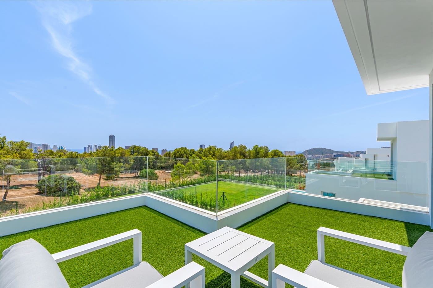 3 soverom Villa til salgs i Finestrat med svømmebasseng garasje - € 695 000 (Ref: 9565564)