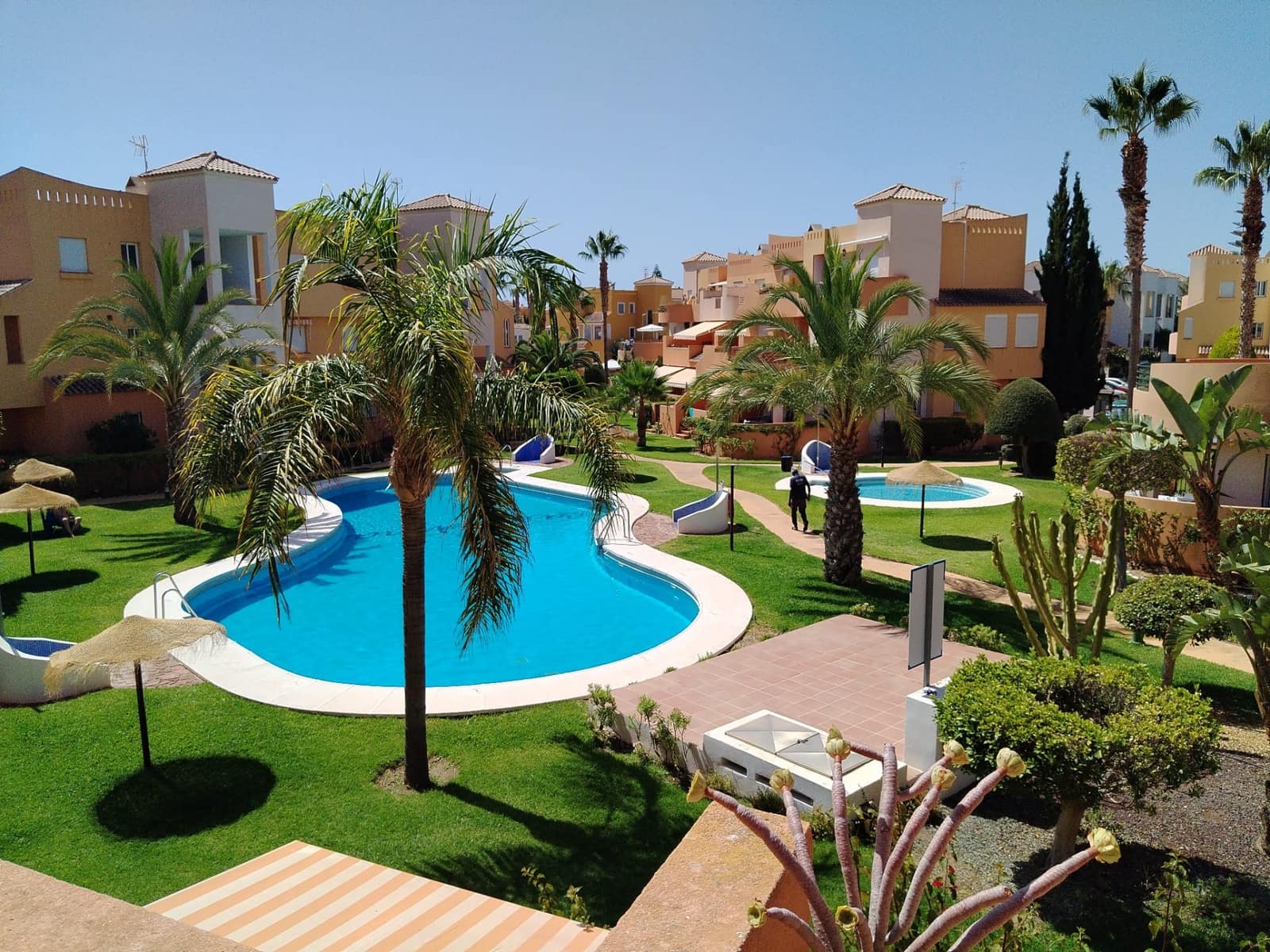 Apartamento de 2 habitaciones en Vera en venta con piscina - 155.000 € (Ref: 9565567)