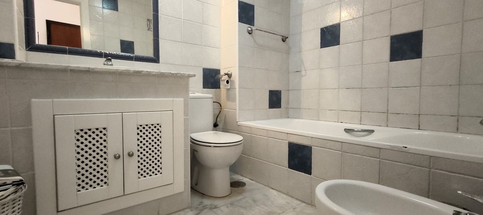 2 bedroom Apartment for sale in Villamartin with pool garage - € 165,000 (Ref: 9565568)