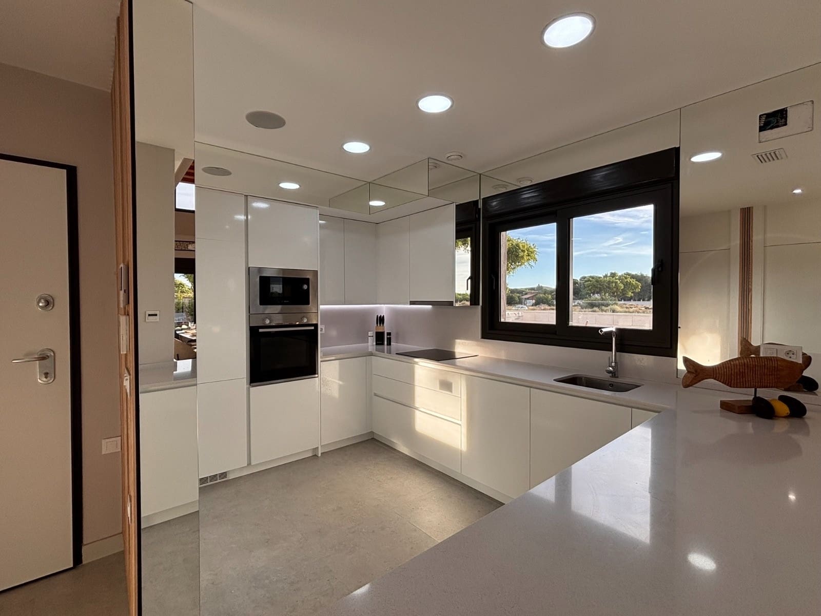 4 bedroom Villa for sale in Muchamiel / Mutxamel with pool garage - € 995,000 (Ref: 9565571)