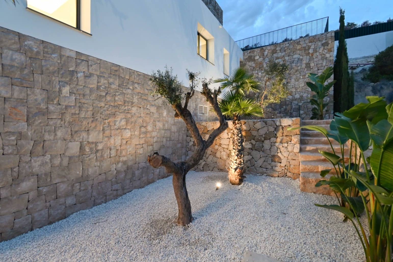 Chalet de 4 habitaciones en Calpe / Calp en venta con piscina garaje - 1.985.000 € (Ref: 9565588)