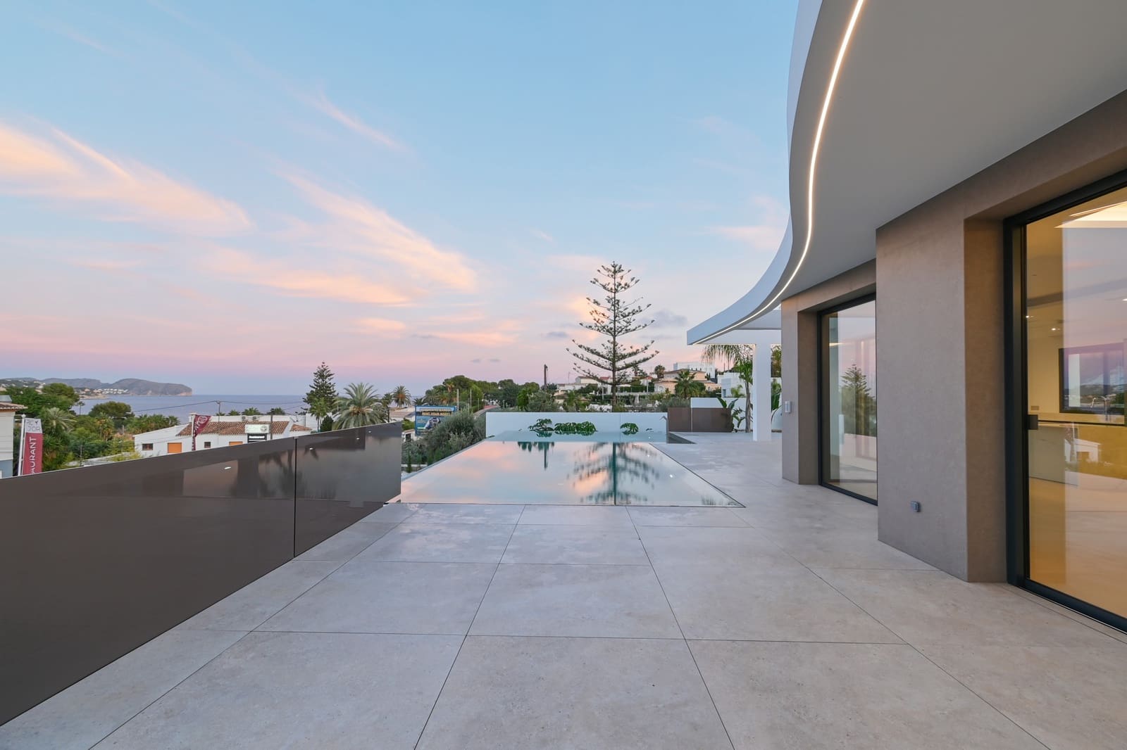 4 soveværelse Villa til salg i Benissa med swimmingpool garage - € 3.195.000 (Ref: 9565589)