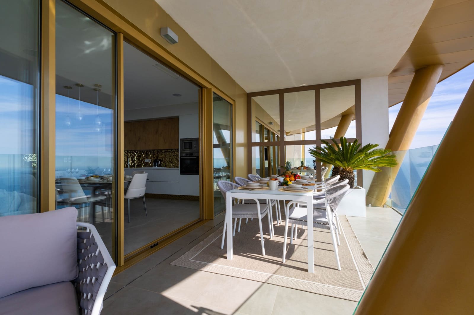 3 quarto Penthouse para venda em Benidorm com piscina garagem - 2 400 000 € (Ref: 9565593)