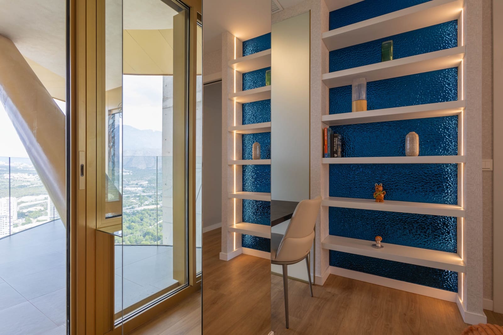 3 quarto Penthouse para venda em Benidorm com piscina garagem - 2 400 000 € (Ref: 9565593)