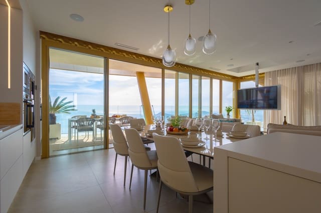 3 Zimmer Penthouse zu verkaufen in Benidorm mit Pool Garage - 2.400.000 € (Ref: 9565593)