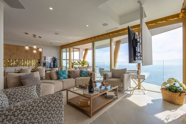 3 Zimmer Penthouse zu verkaufen in Benidorm mit Pool Garage - 2.400.000 € (Ref: 9565593)