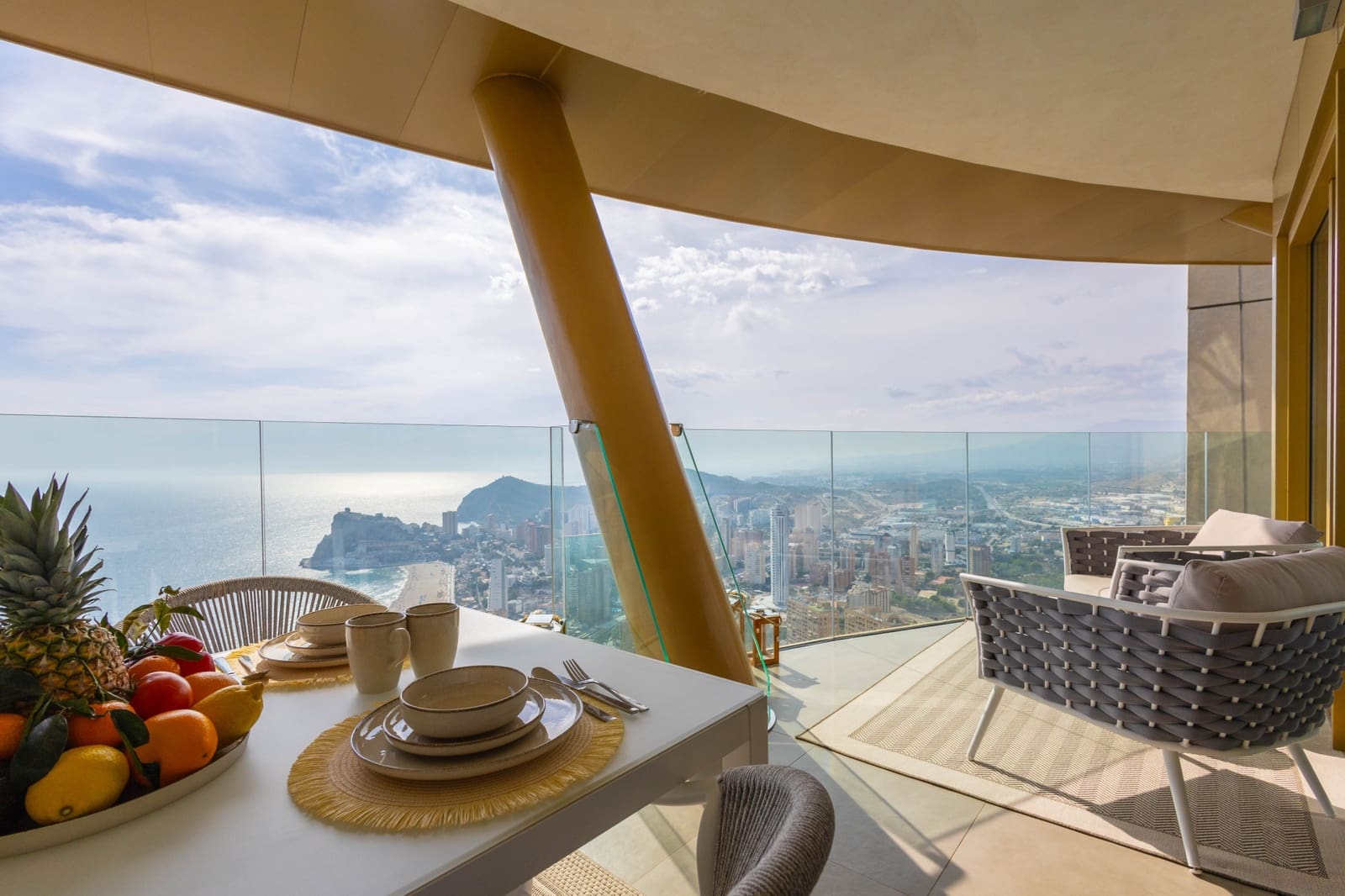 3 soveværelse Penthouse til salg i Benidorm med swimmingpool garage - € 2.400.000 (Ref: 9565593)