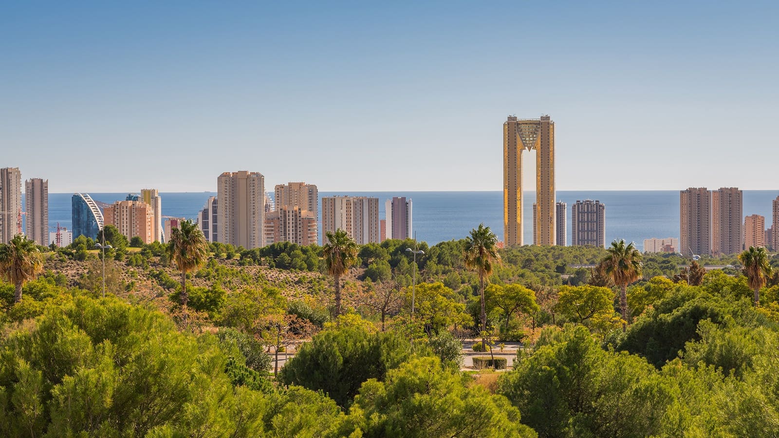 3 Zimmer Apartment zu verkaufen in Benidorm mit Pool Garage - 800.000 € (Ref: 9565596)