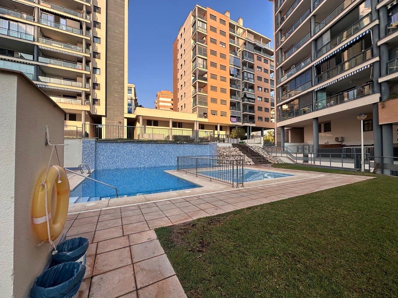 2 sypialnia Apartament na sprzedaż w Benidorm z basenem garażem - 315 000 € (Ref: 9565598)