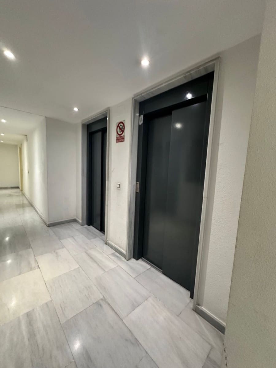 2 sypialnia Apartament na sprzedaż w Benidorm z basenem garażem - 315 000 € (Ref: 9565598)