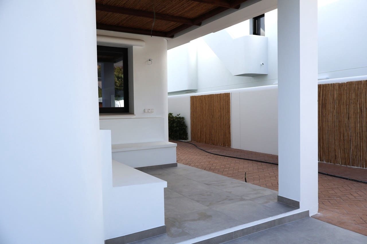 4 chambre Villa/Maison à vendre à Albir avec piscine - 875 000 € (Ref: 9565604)