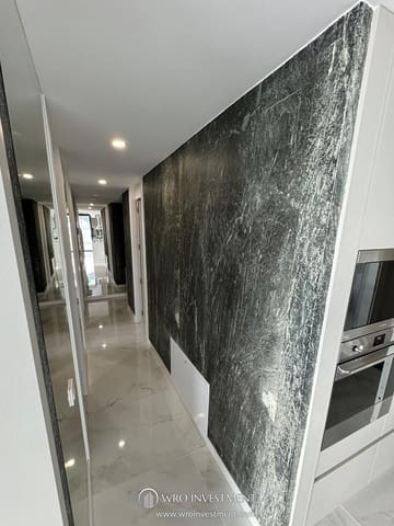 4 sovrum Takvåning till salu i Benidorm med pool garage - 1 690 000 € (Ref: 9583112)