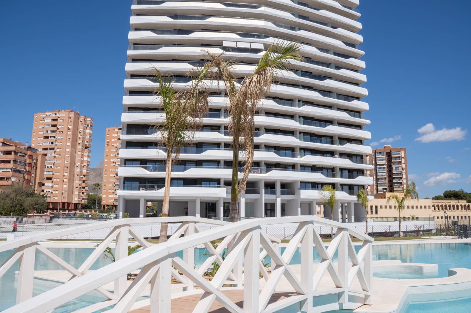 4 quarto Penthouse para venda em Benidorm com piscina garagem - 1 690 000 € (Ref: 9583112)