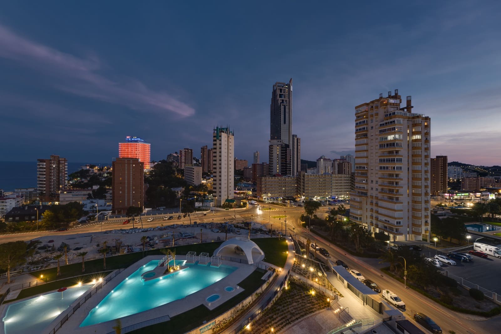 4 quarto Penthouse para venda em Benidorm com piscina garagem - 1 690 000 € (Ref: 9583112)